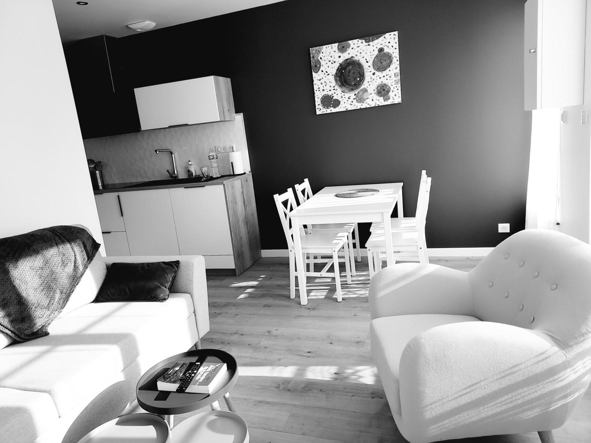 La Cle Du Genie Apartment Ducey-Les Cheris Phòng bức ảnh